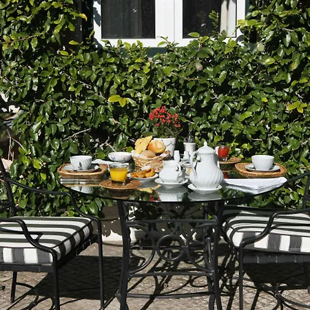 As Janelas Verdes Inn - Lisbon Heritage Collection - Riverside-3